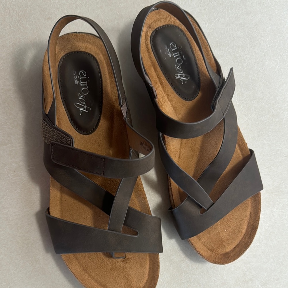 Women's Brown Sandals